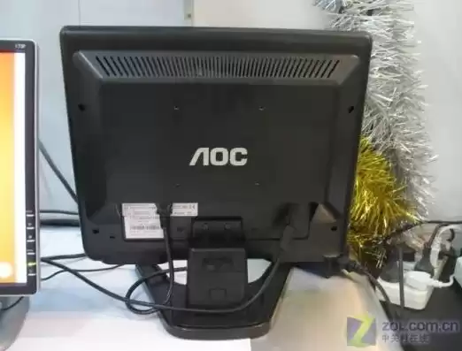 aoc显示器怎么和主机连接，aoc显示器怎么显示两个主机画面