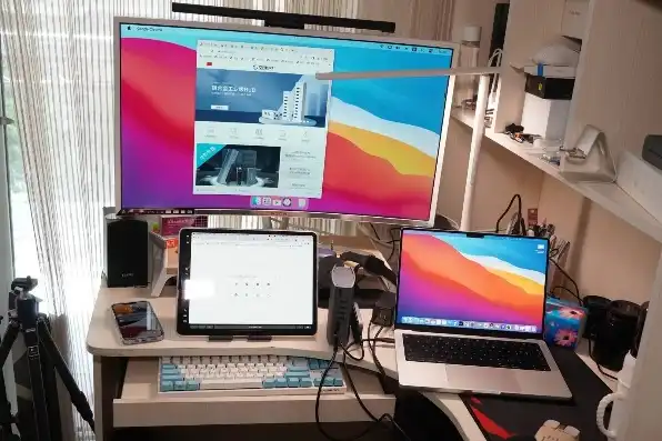 苹果笔记本怎么当主机显示器，苹果笔记本变身主机，打造多屏办公娱乐新体验